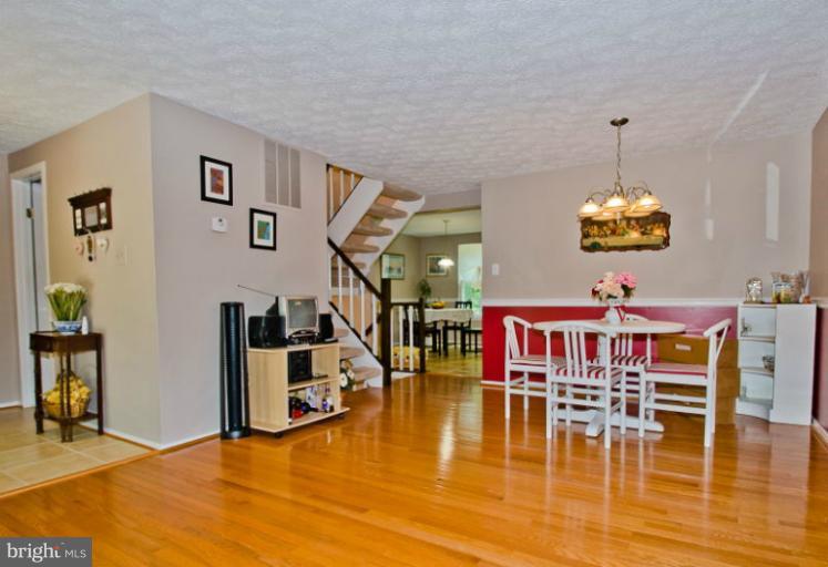 6505 Field Master Drive Springfield, VA 22152 - Photo 17 of 25 Dining Room