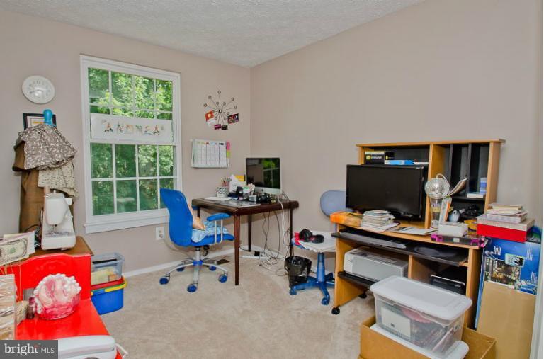 6505 Field Master Drive Springfield, VA 22152 - Photo 6 of 25 Bedroom