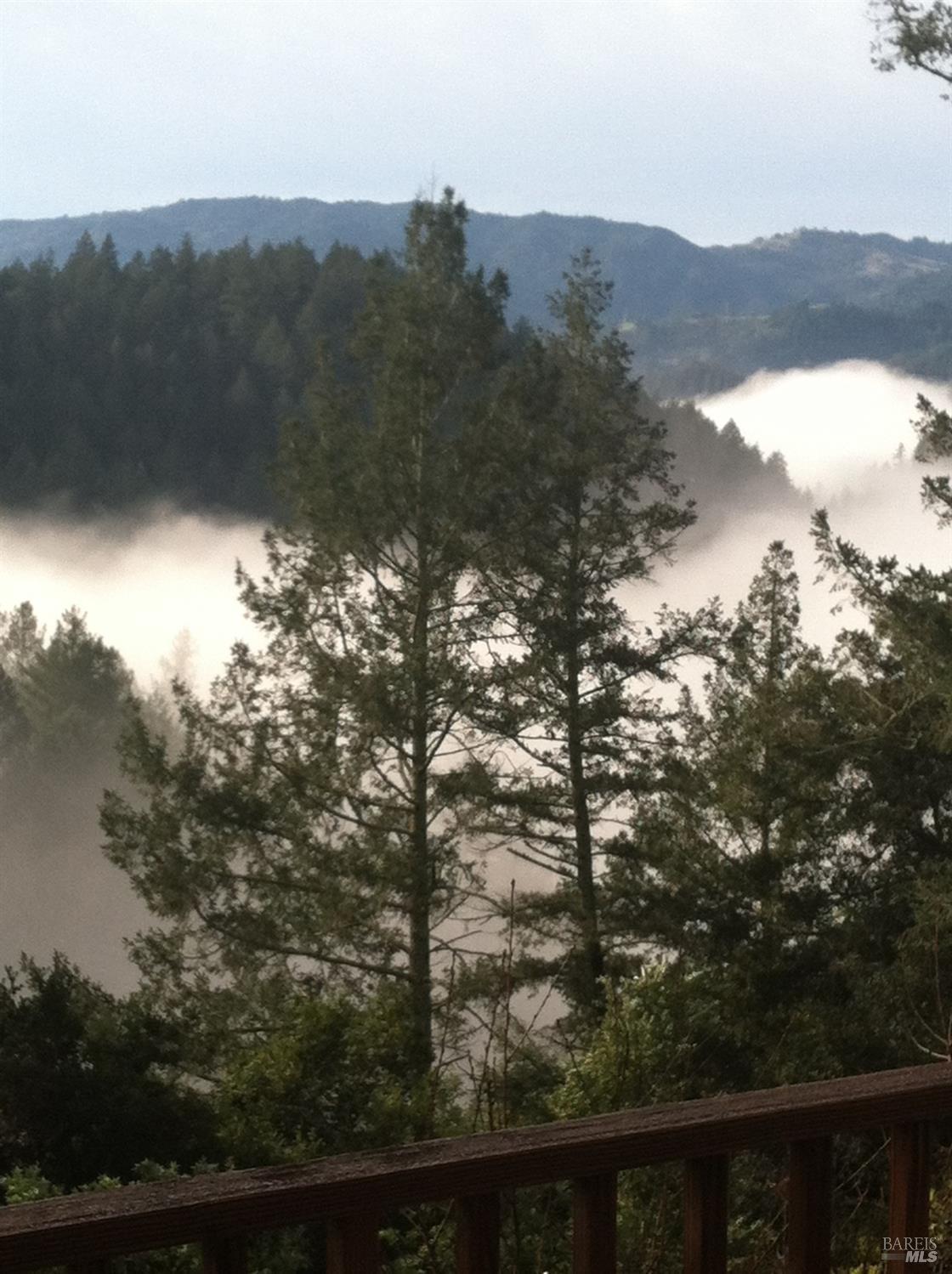 631-633 Sunnyside Road St. Helena, CA 94574 - Photo 7 of 18 a view of city and mountain