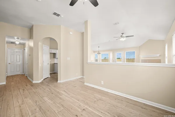 $1,695 | 8411 Favero Cove, Converse, TX 78109