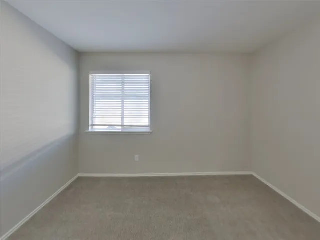 $1,649 | 347 Foster Lane, Jarrell, TX 76537