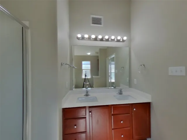 $1,649 | 347 Foster Lane, Jarrell, TX 76537