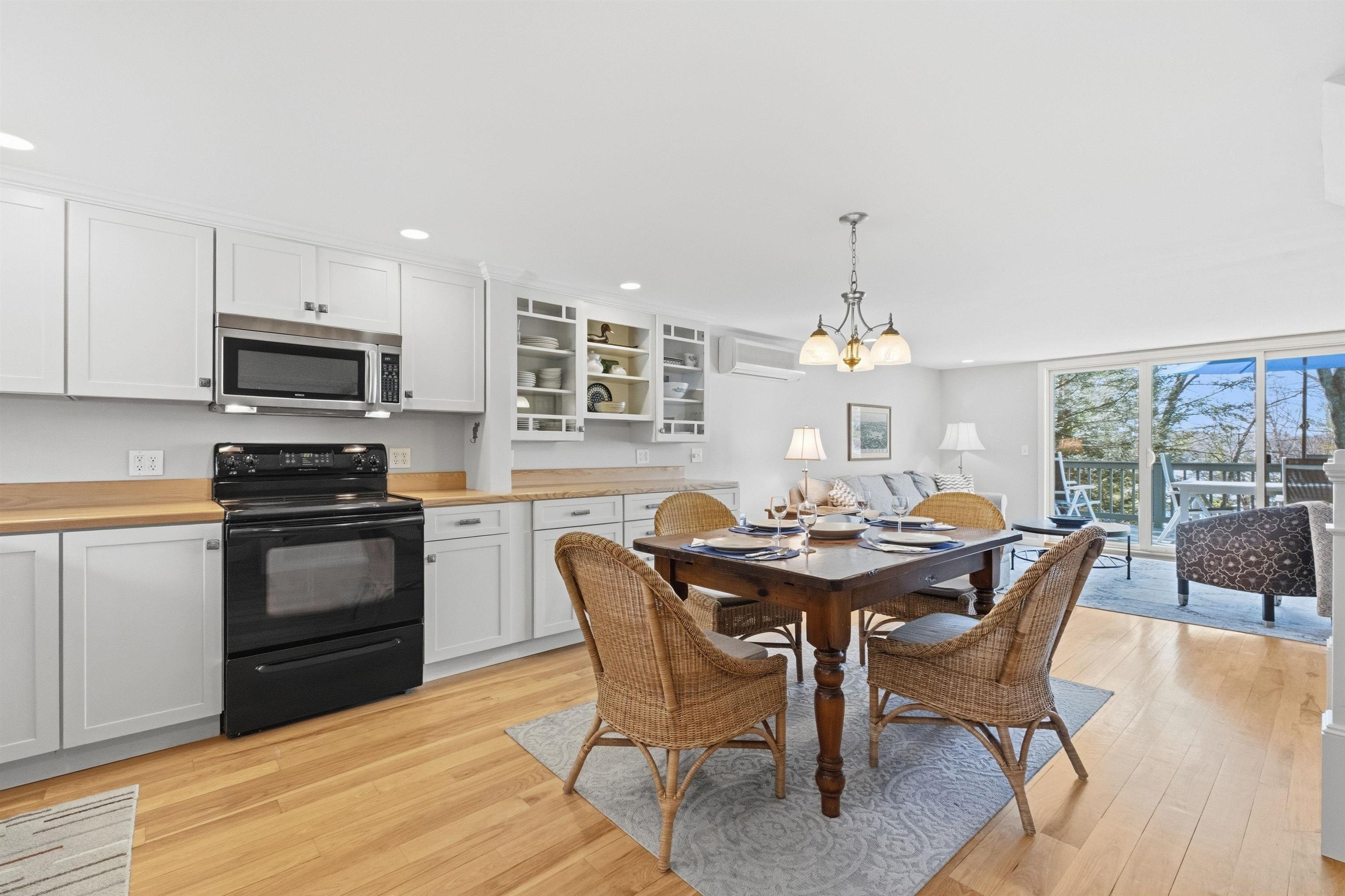 19 Wawbeek Road, Unit 3 Tuftonboro, NH 03853 - Photo 5 of 57