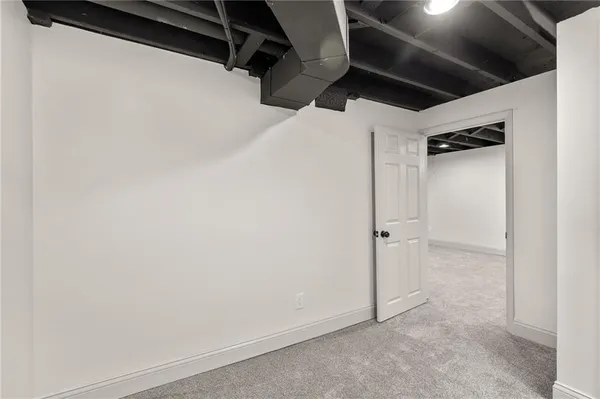 $390,000 | 8813 West 90th Terrace, Overland Park, KS 66212
