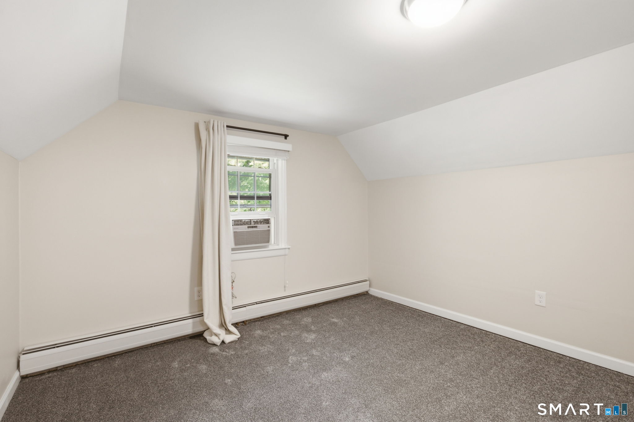 10 Eaton Road Tolland, CT 06084 - Photo 30 of 37 Third Bedroom Upstairs