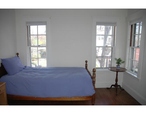 55 Townsend Road Belmont, MA 02478 - Photo 16 of 22 Gallery Image 16