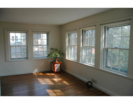 55 Townsend Road Belmont, MA 02478 - Photo 8 of 22 Gallery Image 8
