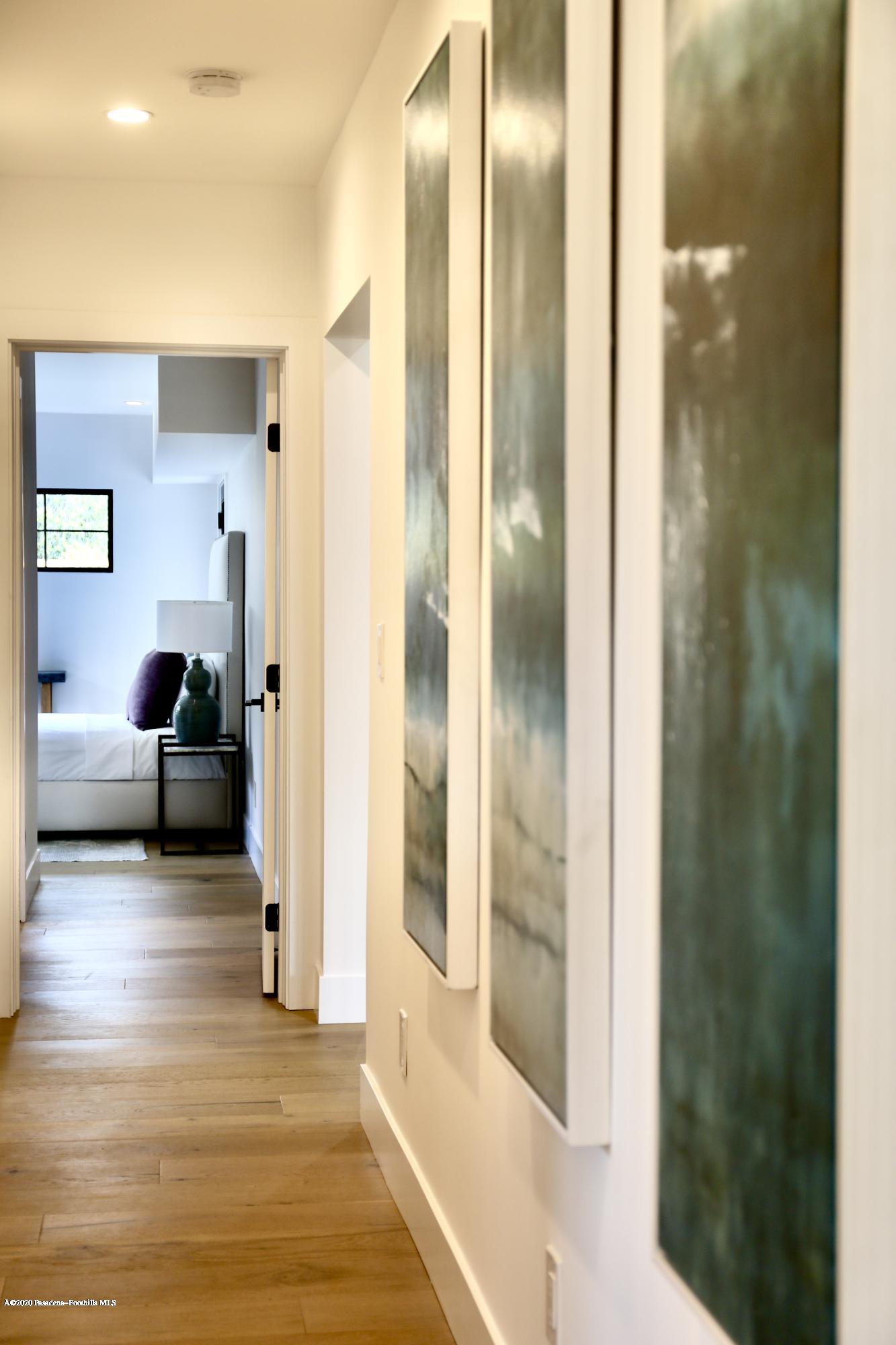 3665 Thorndale Road Pasadena, CA 91107 - Photo 23 of 45 a en suite bathroom with a shower