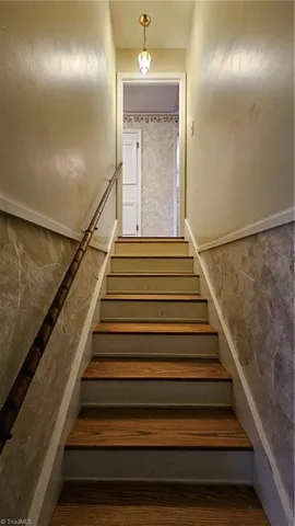 $295,000 | 110 Hillside Court, King, NC 27021