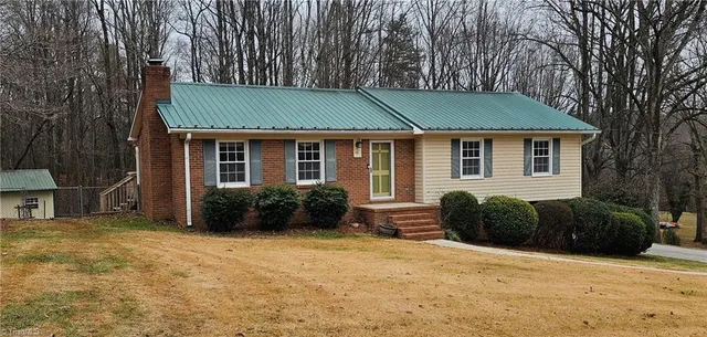 $295,000 | 110 Hillside Court, King, NC 27021