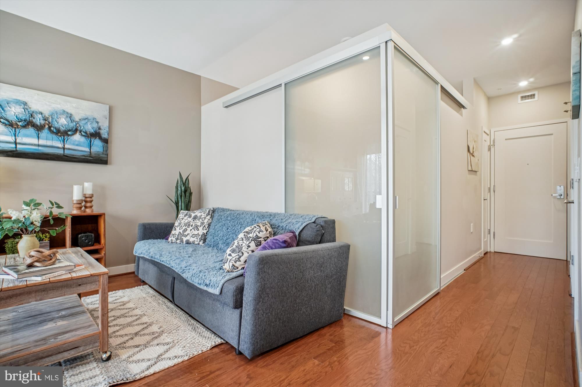 1320 Fenwick Lane, Unit 711 Silver Spring, MD 20910 - Photo 17 of 54 Hallway