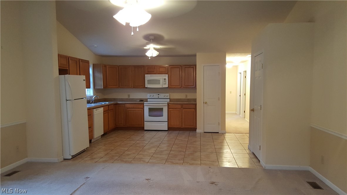 5930 Lake Road West, Unit 3203 Ashtabula, OH 44004 - Photo 9 of 23 Gallery Image 9