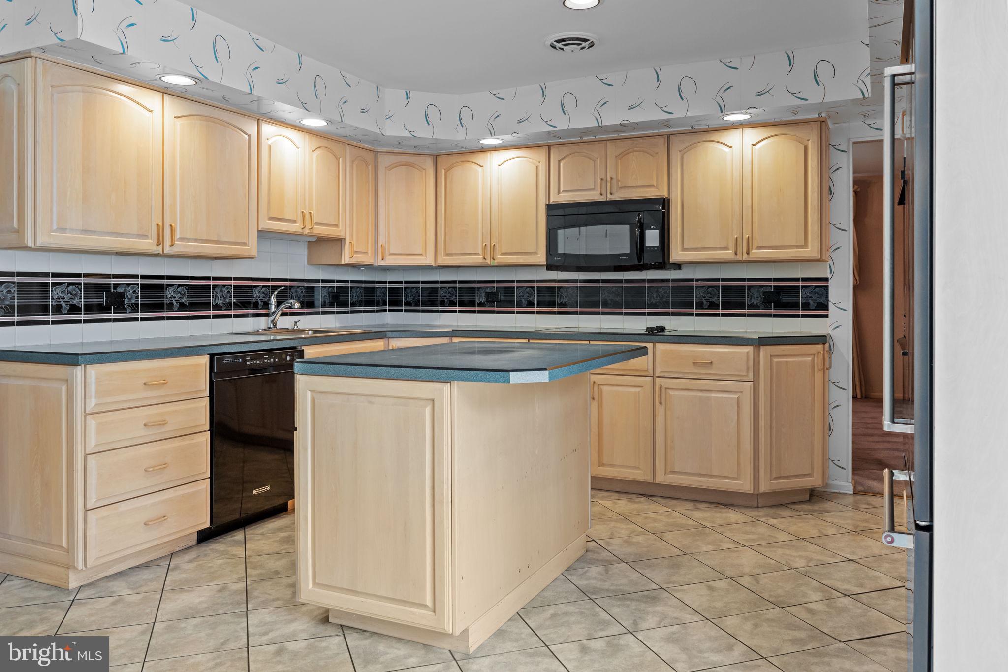 1119 Tannerie Run Road Ambler, PA 19002 - Photo 15 of 56 Kitchen Island