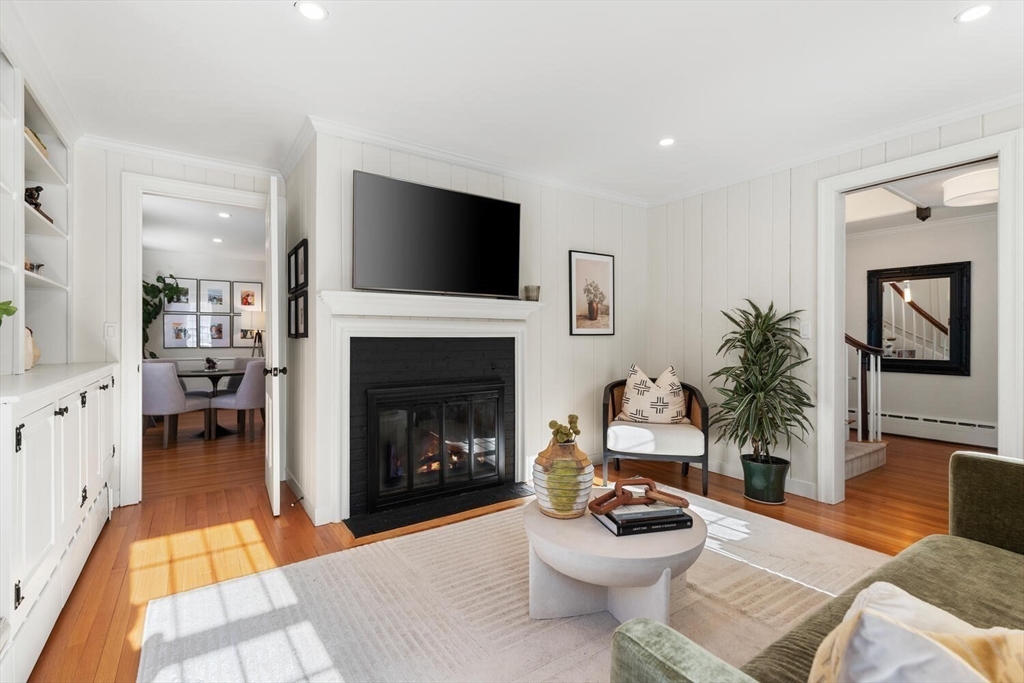19 Johnson Road Winchester, MA 01890 - Photo 7 of 42 Gallery Image 7