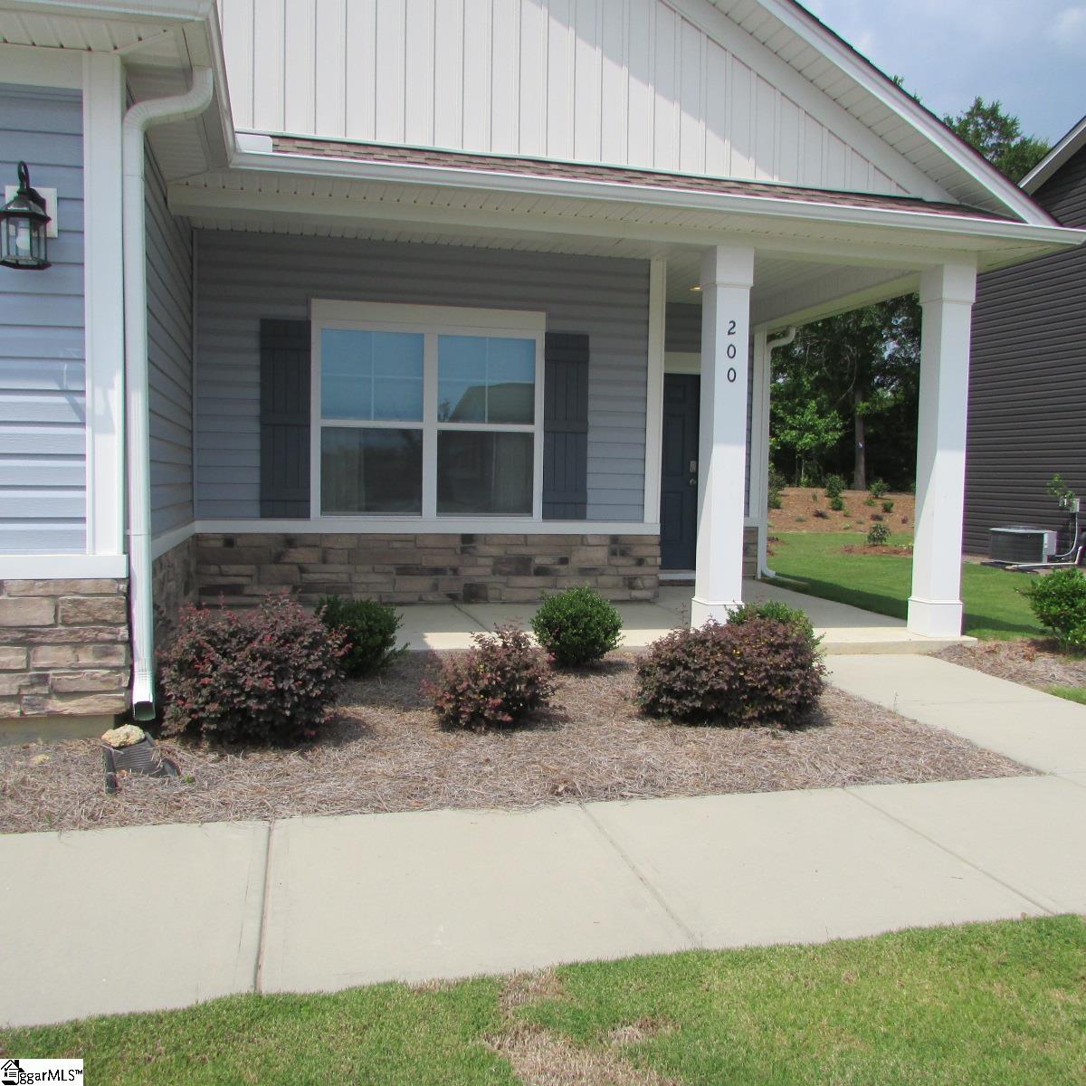 200 Icebow Road Fountain Inn, SC 29644 - Photo 3 of 29