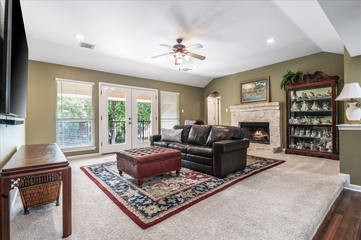 58 Cottondale Road The Hills, TX 78738 - Photo 19 of 40
