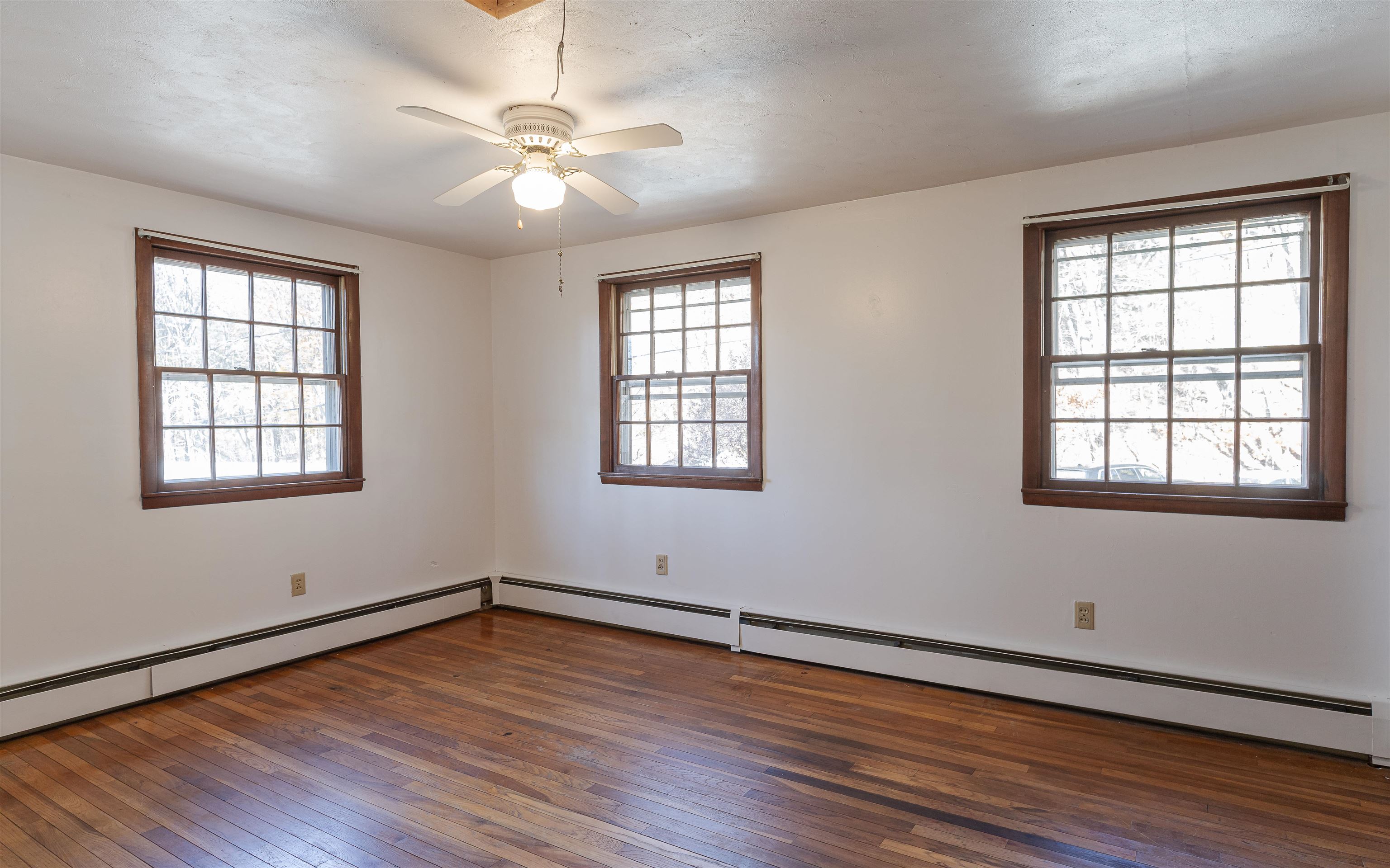 31 Mountain View Road Walpole, NH 03609 - Photo 15 of 36