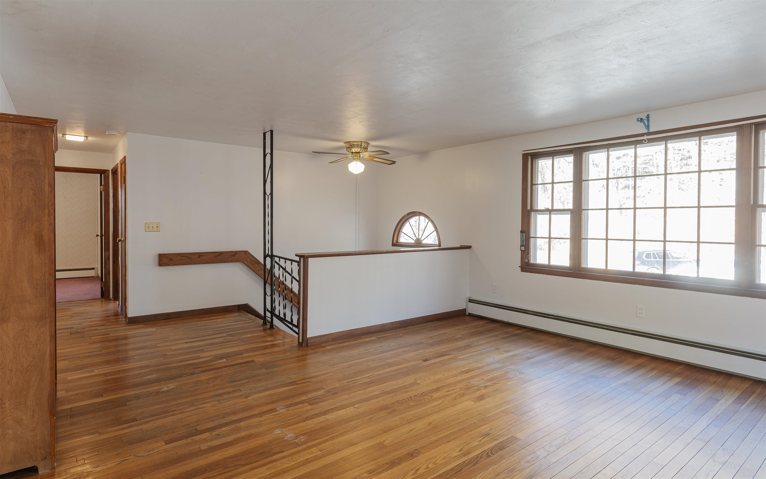 31 Mountain View Road Walpole, NH 03609 - Photo 4 of 36