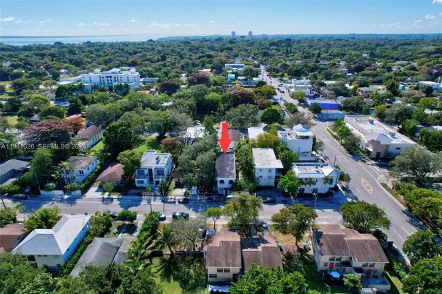 an aerial view of multiple house