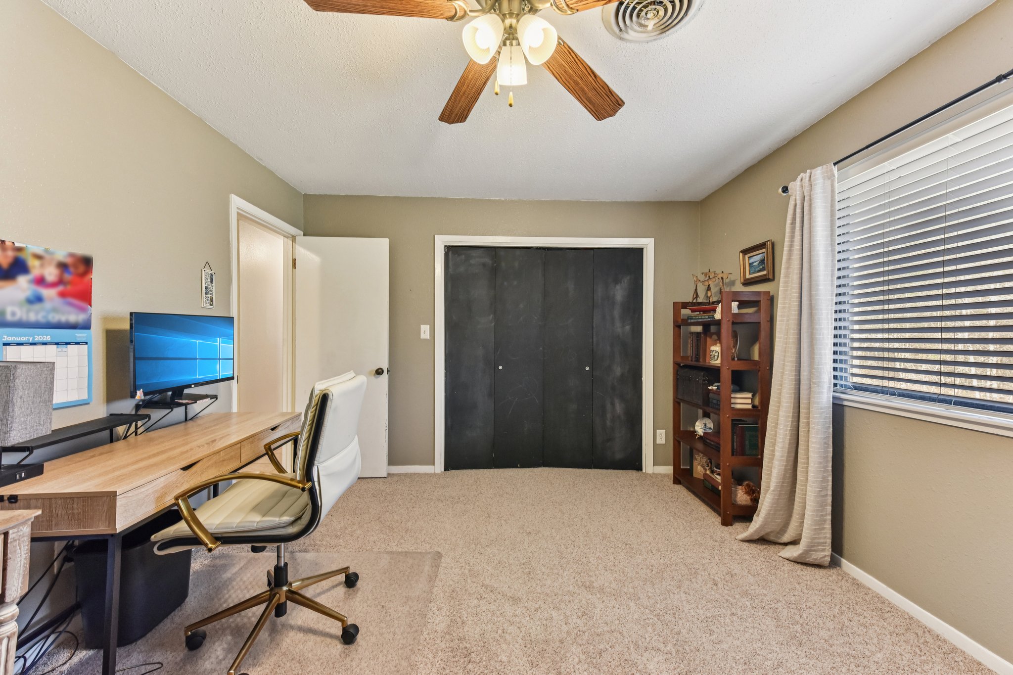 111 Post Oak Lane Elgin, TX 78621 - Photo 16 of 39