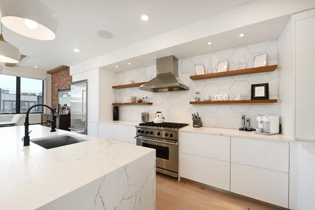 $2,695,000 | 408 Adams Street, Unit 2, Hoboken, NJ 07030