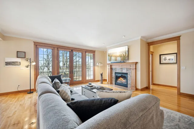 $1,050,000 | N4387 1115th Street, Prescott, WI 54021