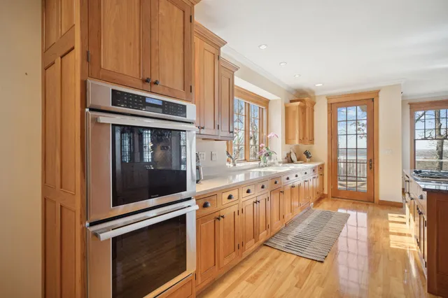 $1,050,000 | N4387 1115th Street, Prescott, WI 54021