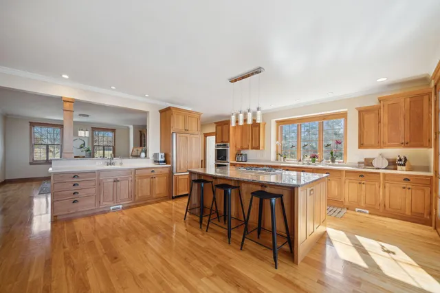 $1,050,000 | N4387 1115th Street, Prescott, WI 54021