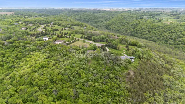 $1,050,000 | N4387 1115th Street, Prescott, WI 54021