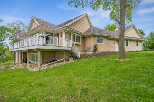 $1,050,000 | N4387 1115th Street, Prescott, WI 54021