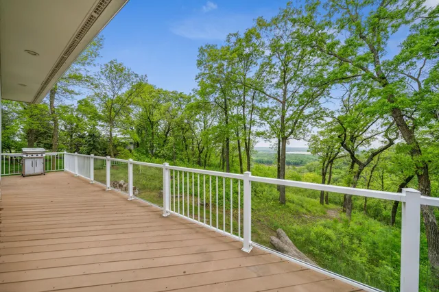 $1,050,000 | N4387 1115th Street, Prescott, WI 54021