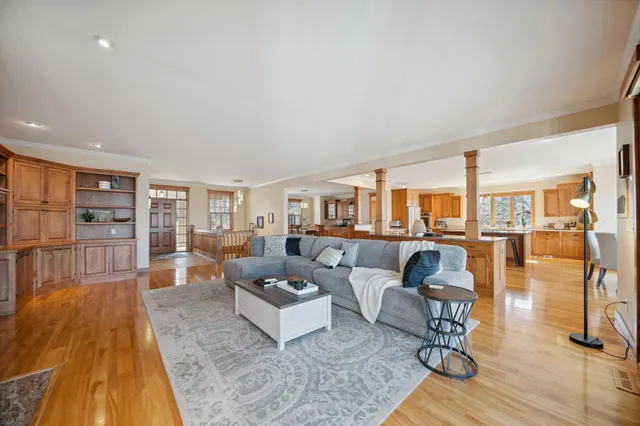 $1,050,000 | N4387 1115th Street, Prescott, WI 54021