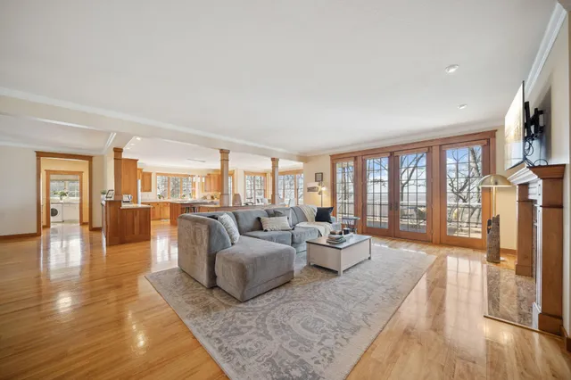 $1,050,000 | N4387 1115th Street, Prescott, WI 54021