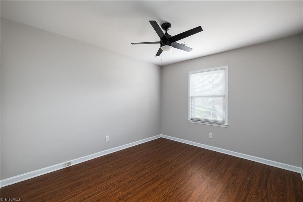 4917 Tower Road, Unit B Greensboro, NC 27410 - Photo 18 of 30 Gallery Image 18
