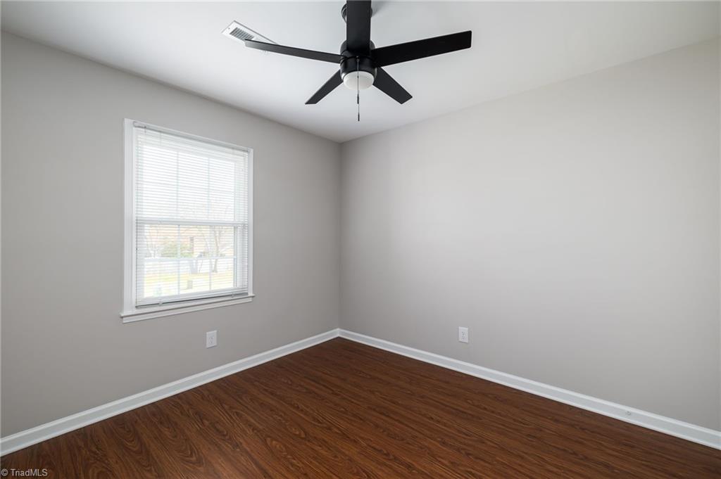 4917 Tower Road, Unit B Greensboro, NC 27410 - Photo 21 of 30 Gallery Image 21