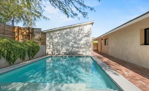 $2,895,000 | 4035 East McDonald Drive, Phoenix, AZ 85018