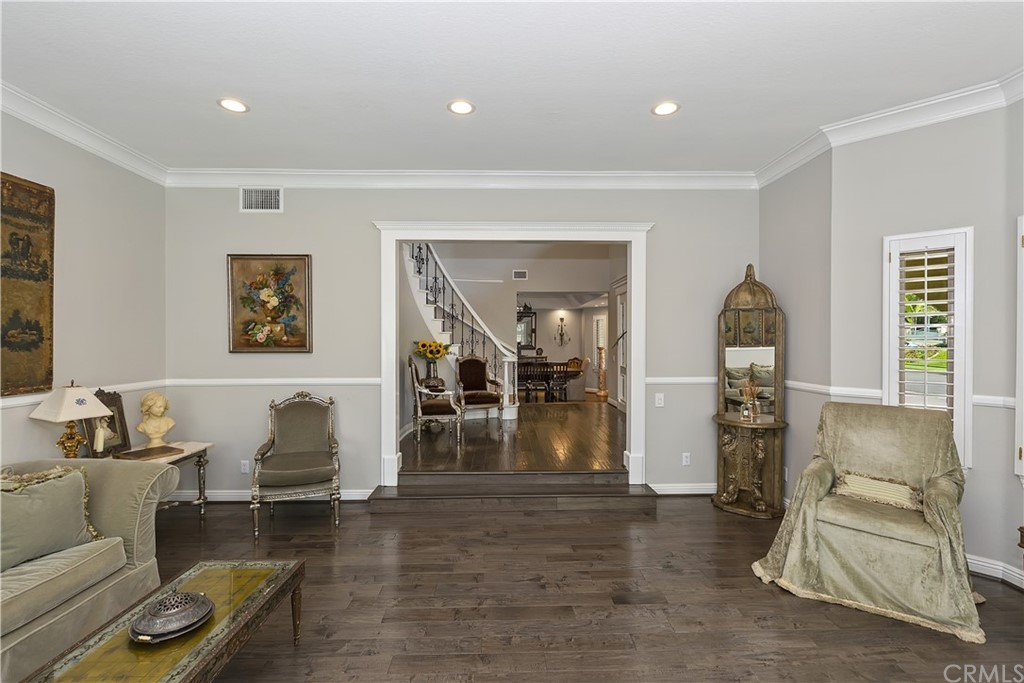 1623 Northhampton Drive Riverside, CA 92506 - Photo 20 of 75