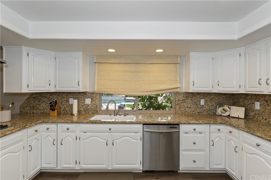 1623 Northhampton Drive Riverside, CA 92506 - Photo 25 of 75