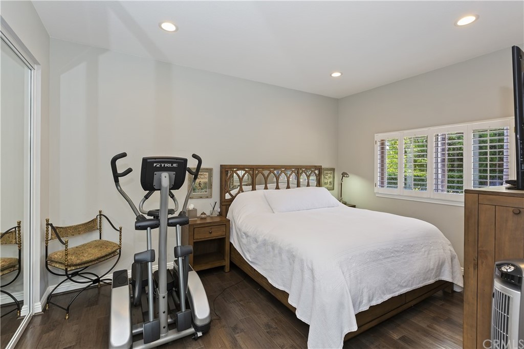 1623 Northhampton Drive Riverside, CA 92506 - Photo 33 of 75