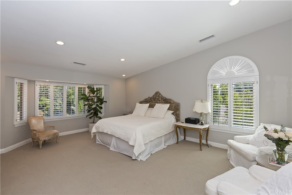 1623 Northhampton Drive Riverside, CA 92506 - Photo 40 of 75