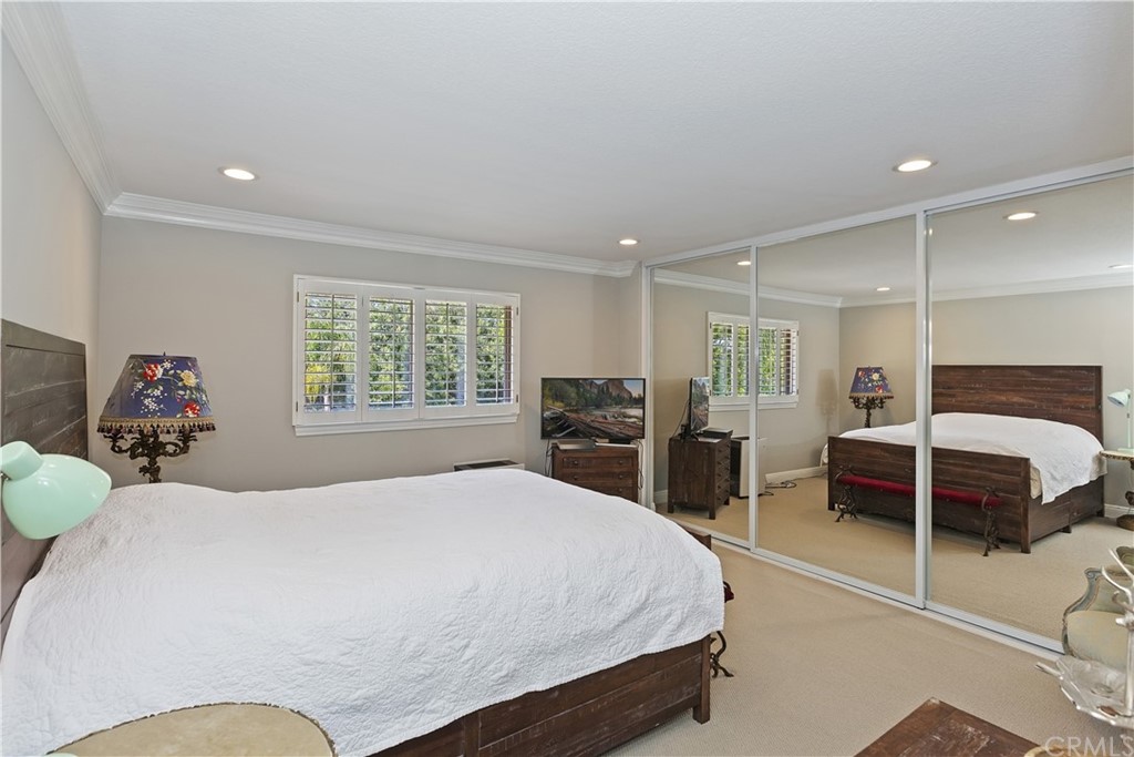 1623 Northhampton Drive Riverside, CA 92506 - Photo 44 of 75