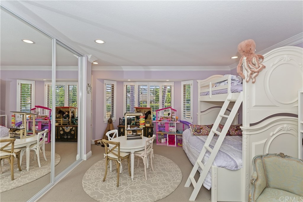 1623 Northhampton Drive Riverside, CA 92506 - Photo 46 of 75