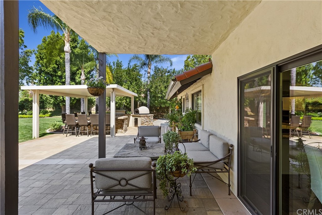 1623 Northhampton Drive Riverside, CA 92506 - Photo 63 of 75