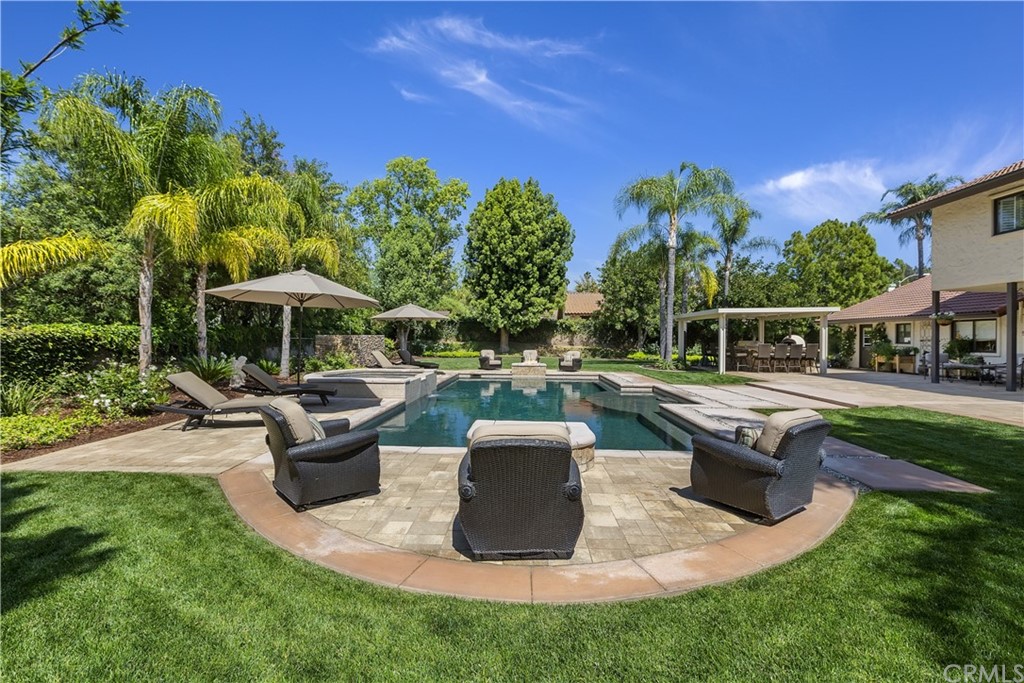 1623 Northhampton Drive Riverside, CA 92506 - Photo 64 of 75