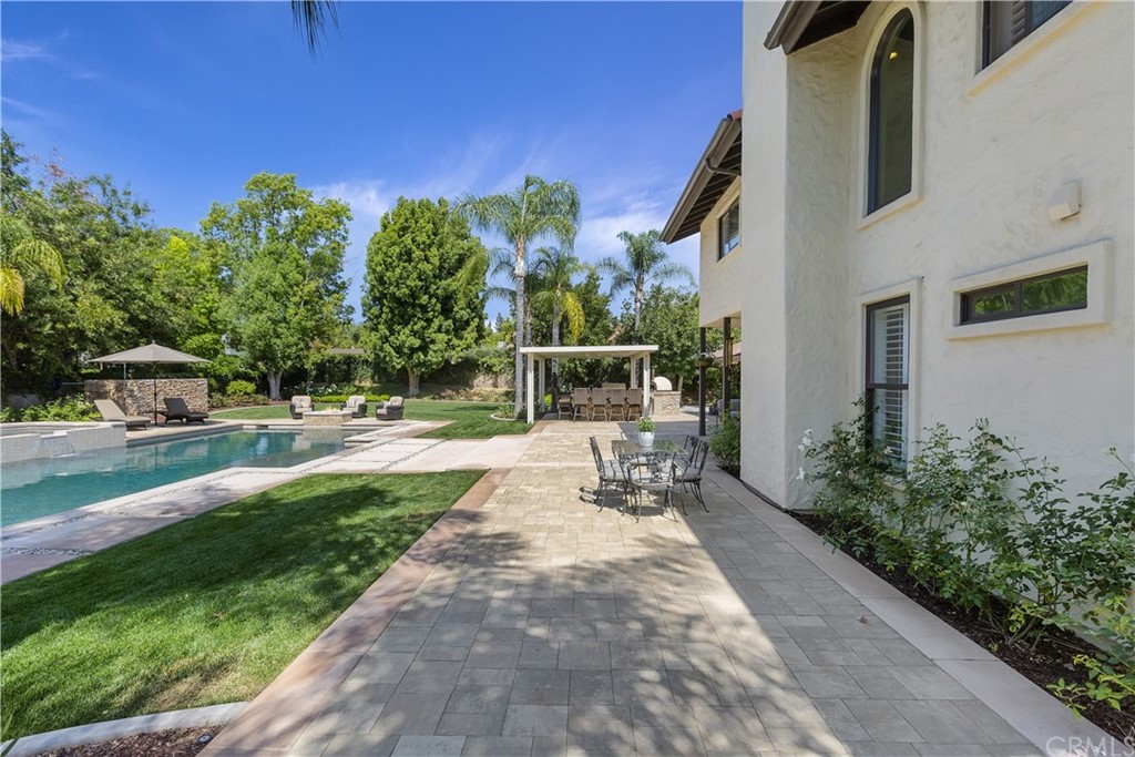 1623 Northhampton Drive Riverside, CA 92506 - Photo 67 of 75