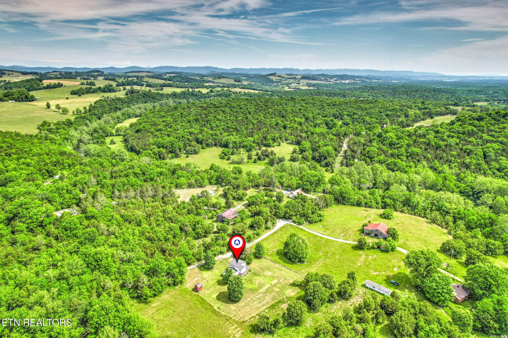 357 Neal Road Tazewell, TN 37879 - Photo 49 of 52 49-web-or-mls-DJI_0239_40_41