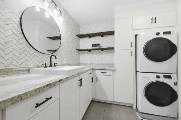 $680,000 | 13788 Ruette Le Parc, Unit D, Del Mar, CA 92014