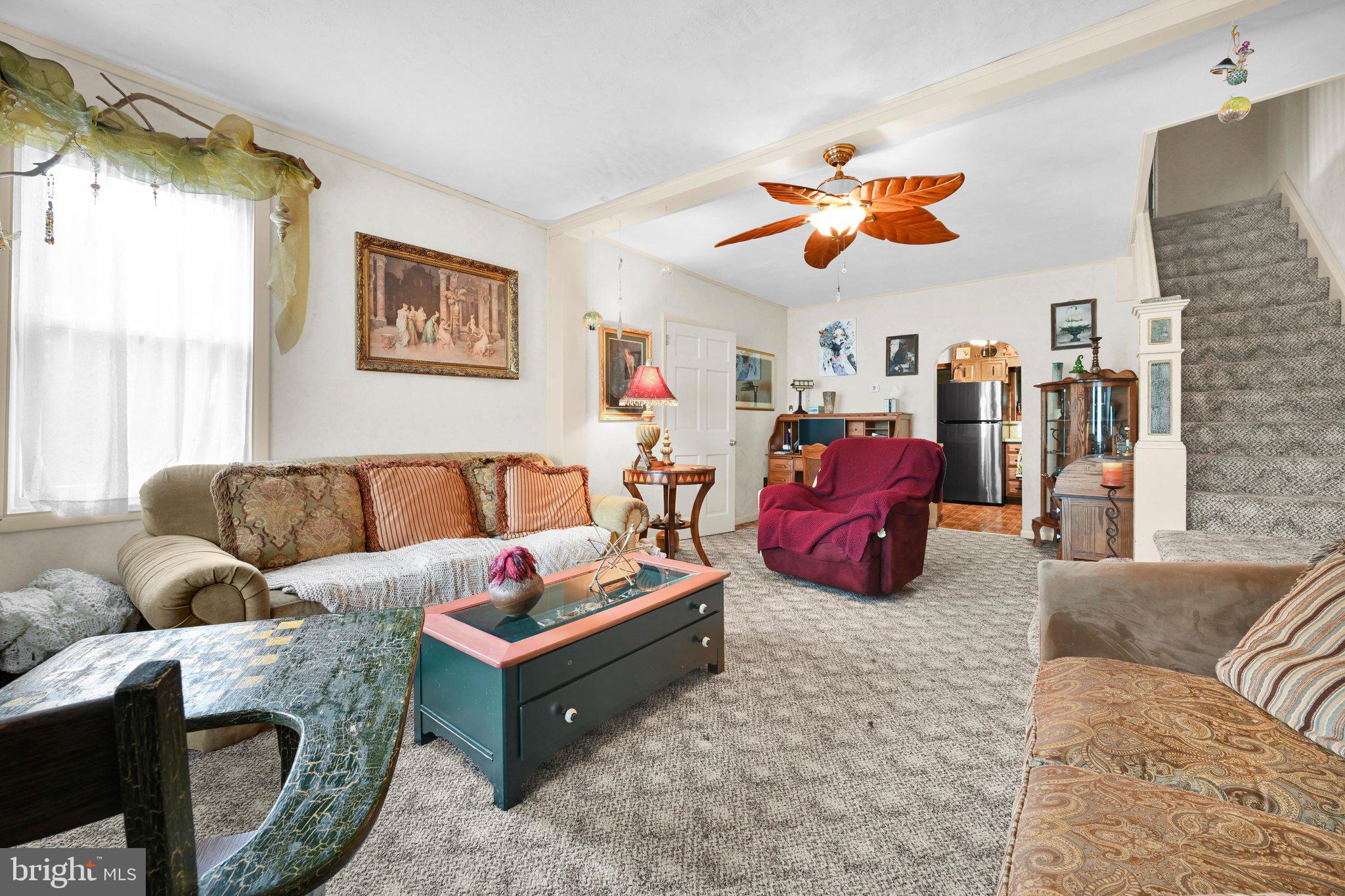 1629 New Holland Road Reading, PA 19607 - Photo 5 of 34 Living Area