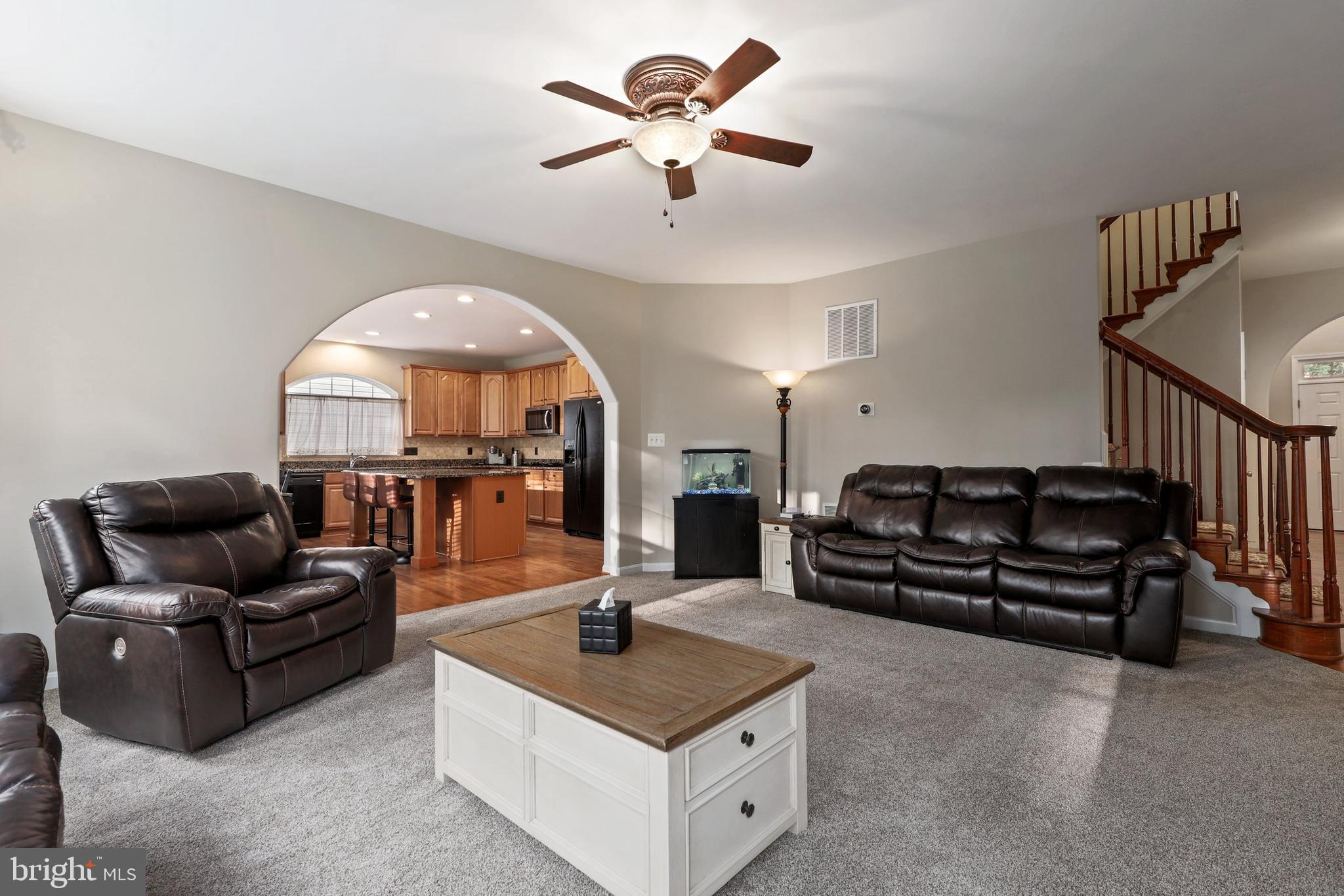 8278 Shimmering Rock Road Gainesville, VA 20155 - Photo 16 of 79