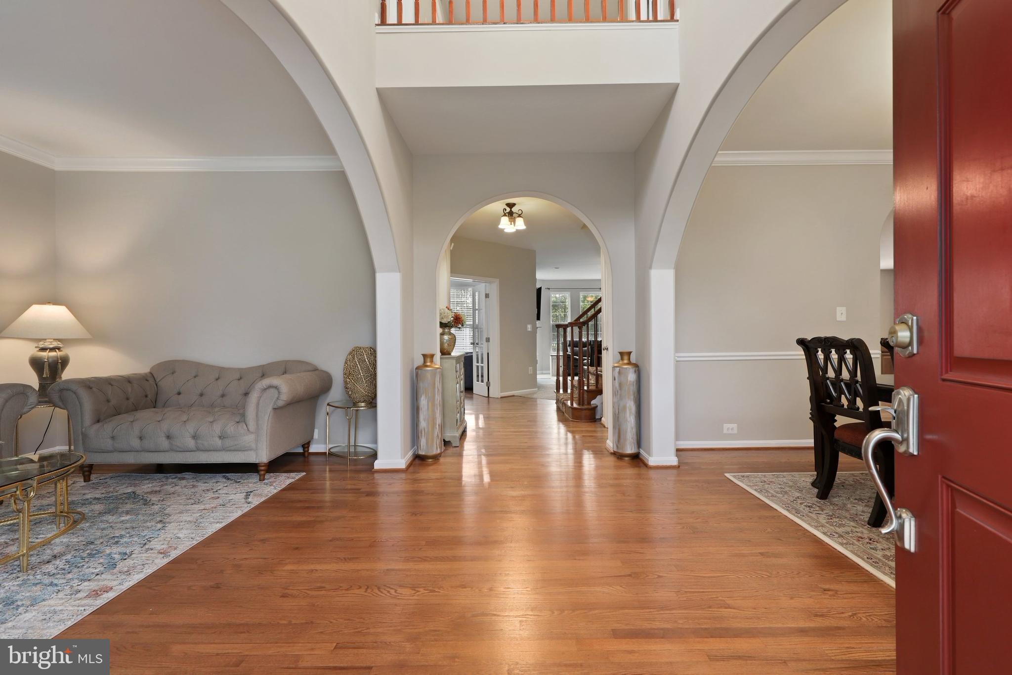 8278 Shimmering Rock Road Gainesville, VA 20155 - Photo 3 of 79
